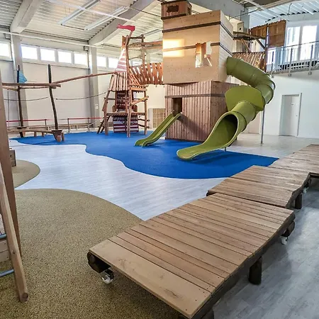 4 Person In * Wendtorf