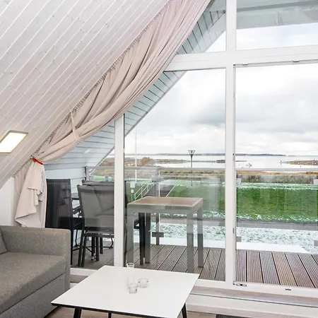 4 Person In Nyaraló