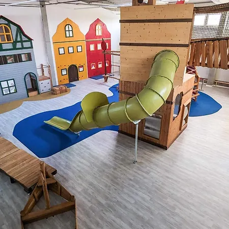 Semesterbostad 4 Person In *